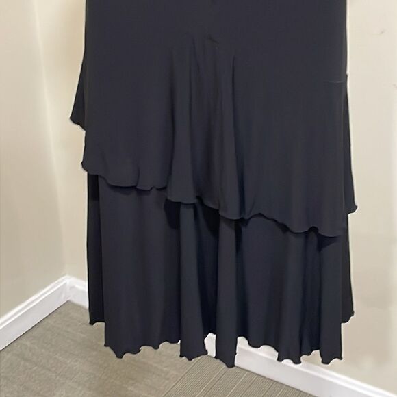 NWOT Luxe by Carmen Marc Valvo Ruffled Black Dress  Size 14W XL plus - Picture 9 of 13